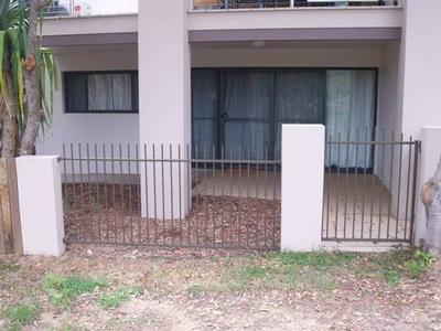 2/67 0n Main Unit 2 Downstairs on the River with water views Picture 2/67 0n Main Unit 2 Downstairs on the River with water views Picture