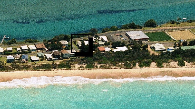 BLUE RIVER SHACK Picture 1