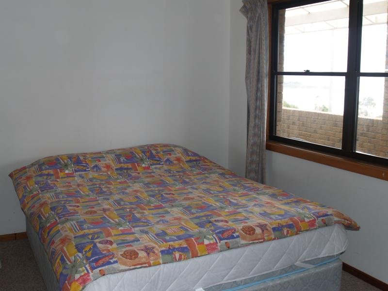 MINNIE WATER BEACH HOUSE Picture 2