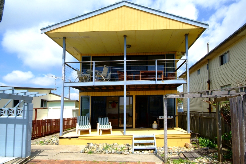 SANDCASTLE Picture 1