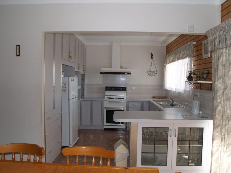 SEADUCED BY MINNIE Picture 3