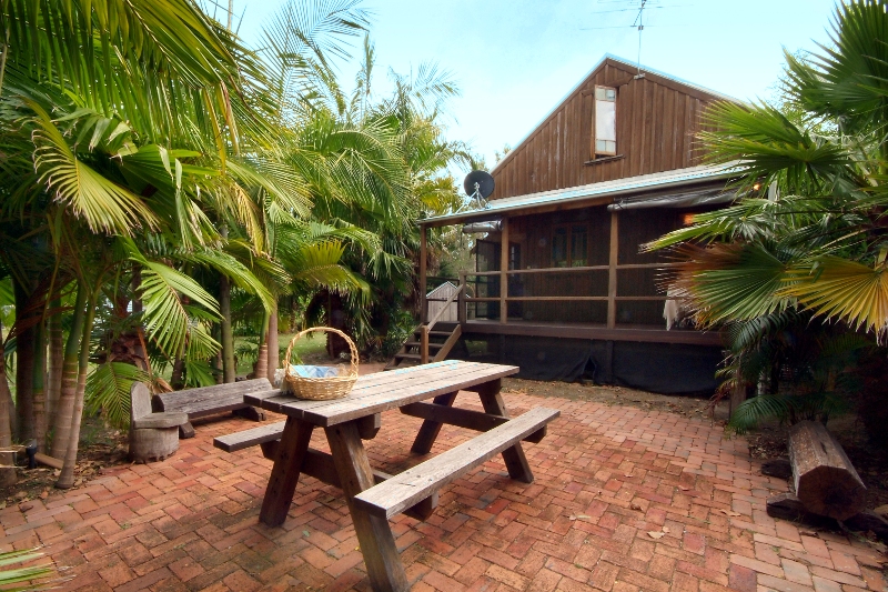 Rustic Riverside Barn....The perfect weekender!! Picture 1