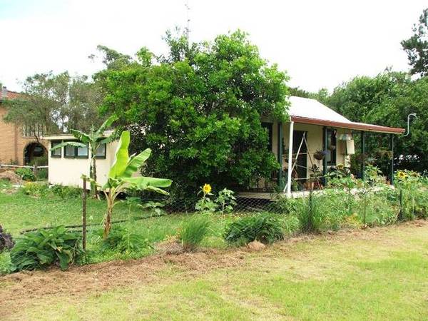 AUCTION - Saturday 13th December, 2008 Picture 2