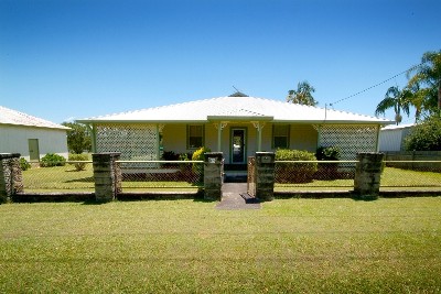 RARE COUNTRY CLASSIC...MUST BE SOLD AT AUCTION - ESTATE SALE Picture