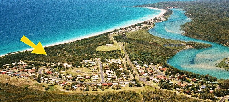 Approx 1/4 acre of Pure beachfront...AT WHAT PRICE???? Picture 2