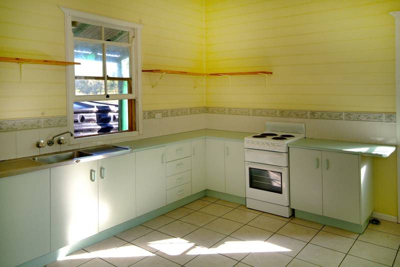 Coastal/Rural Magic ... 270 acres, Permanent Creek Plus Homestead Picture 3