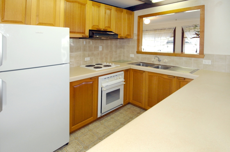 SERIOUS VENDOR, SERIOUS PRICE!! Picture 3