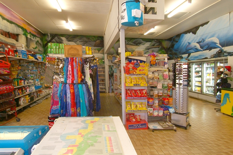 Coastal Convenience Centre - Fuel, grocery, deli, video, takeaway outlet with residence. Picture 3