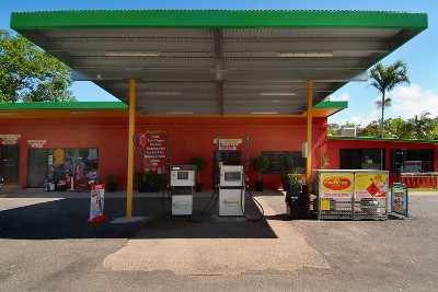 Coastal Convenience Centre - Fuel, grocery, deli, video, takeaway outlet with residence. Picture