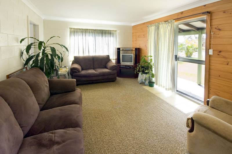 WOOLI HOME, NOTHING TO SPEND, UNDER $300K??? Picture 3