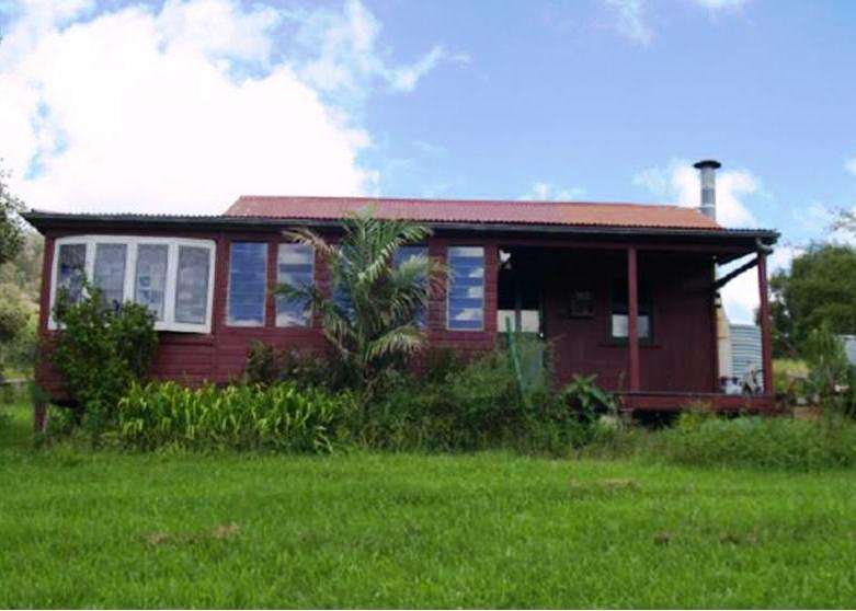 Quaint Rural Cottage Picture 1