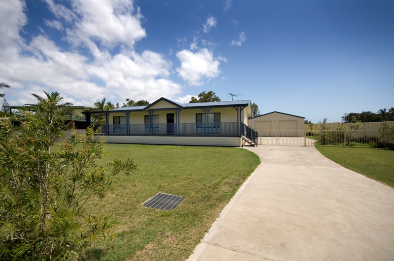 Large Landholding, Supersize Shed & An Airy Abode... Picture 3