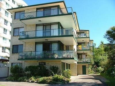 "Oxley" 5 / 12 - 14 Manning Street, Tuncurry Picture "Oxley" 5 / 12 - 14 Manning Street, Tuncurry Picture