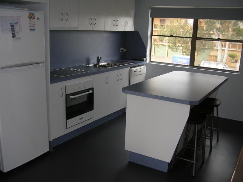 "Sandcastle" 7/20 Wharf St Tuncurry Picture 3