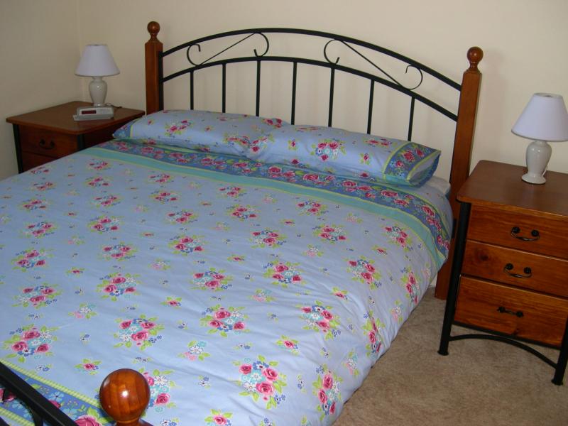 Unit 1 "Seabreeze" 15 Wallis Street, Tuncurry Picture 3