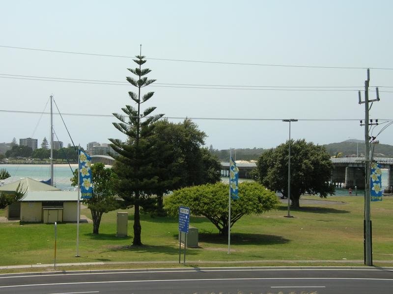 Unit 202 "The Heritage" 18-20 Manning St Tuncurry Picture 3