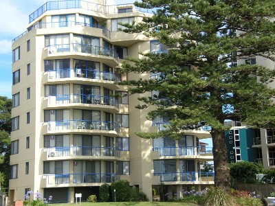 Unit 202 "The Heritage" 18-20 Manning St Tuncurry Picture Unit 202 "The Heritage" 18-20 Manning St Tuncurry Picture