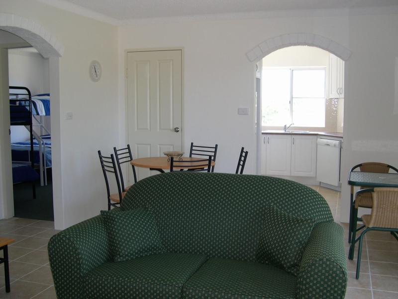 Unit 3 'The Anchorage' 31 Wharf St, Tuncurry Picture 3