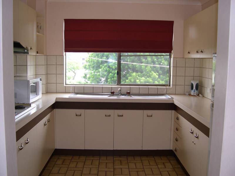 Unit 4 "Bowling Greens" 36 Wharf St, Tuncurry Picture 2