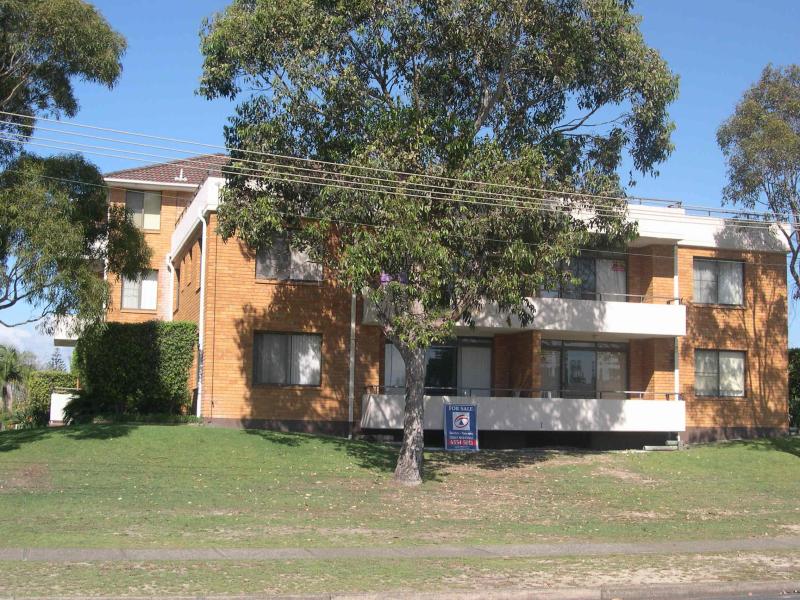 Unit 4 / 43-45 Beach Street, Tuncurry 