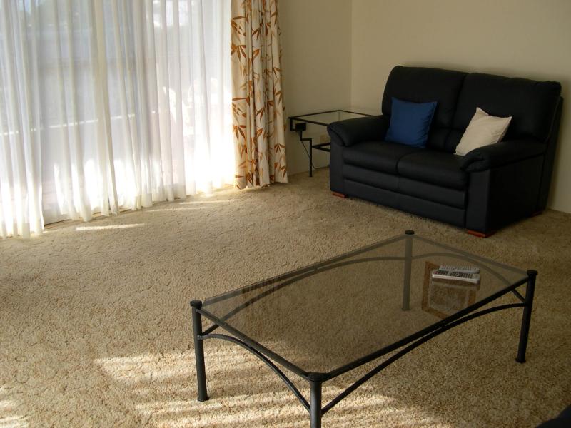 Unit 8 "Bowling Greens" 36 Wharf St, Tuncurry Picture 2