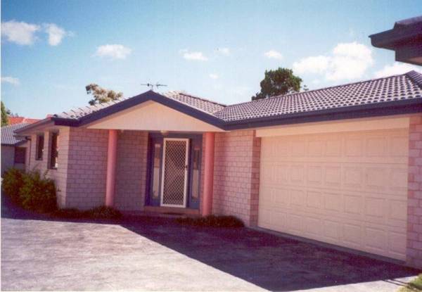 Villa 2 / 54 Parkes Street, Tuncurry Picture