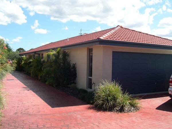 Detached Villa/Home Picture 3