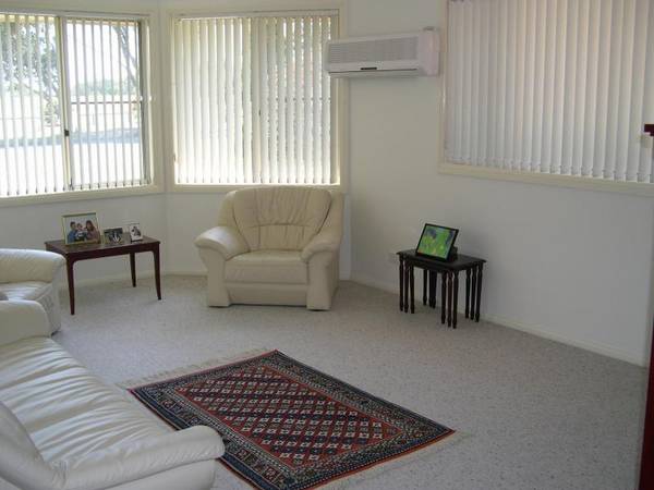 Tuncurry Central Location Picture 2