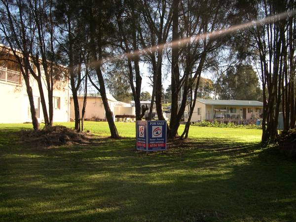 Waterfront Reserve Picture 1