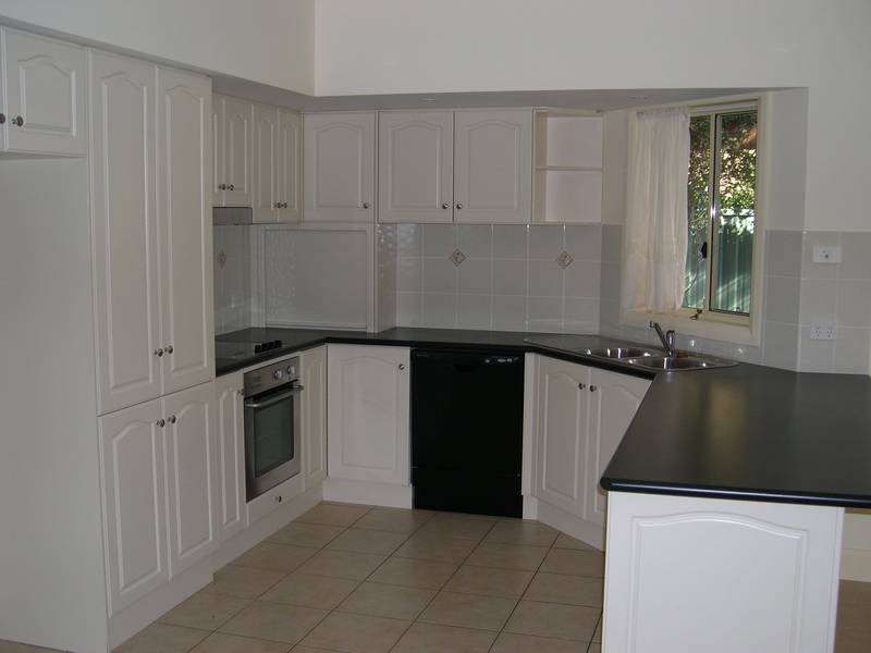 Paradise in Pacific Picture