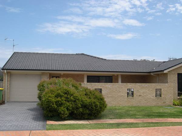 A Tuncurry Beauty Picture 1