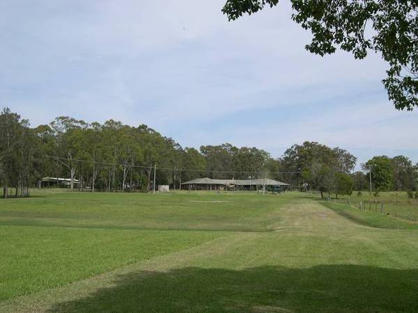 Escape the Hustle & Bustle Picture 3