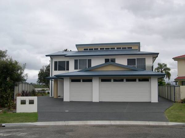 Hooks Retreat Picture 1