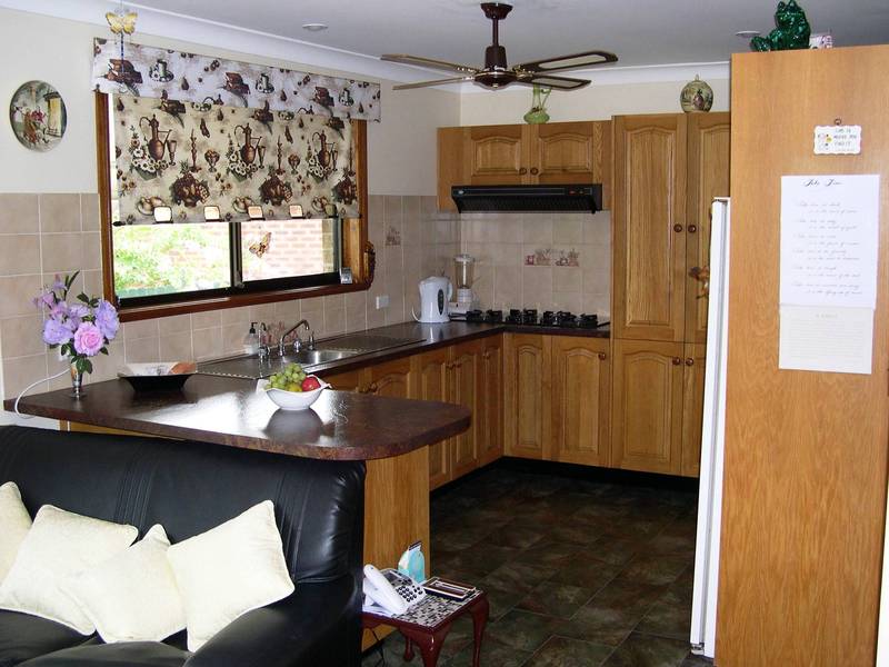 A Perfect Family Home - Jonnel Park Picture 3