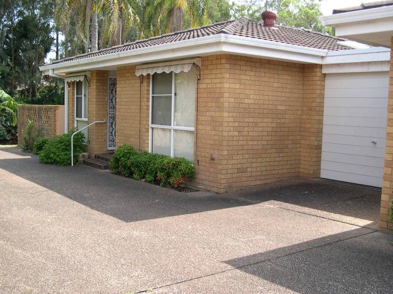 Auction By The Water Picture 3