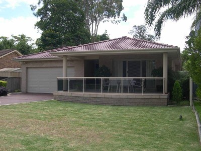 Opposite Waterfront Reserve Picture