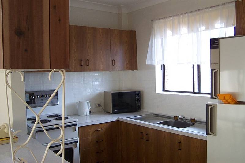 Walk to Lake & Beaches Picture 3