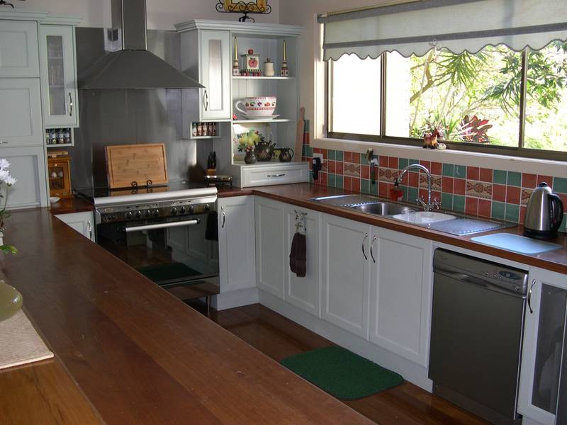 Rare find on small acreage in Forster Picture 2