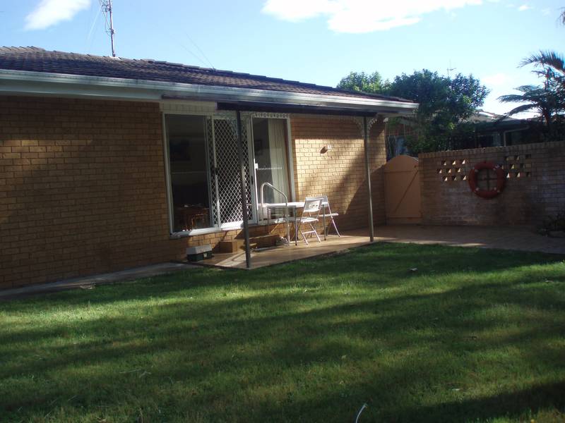 2/24 Regency Circuit, Tuncurry Picture 2