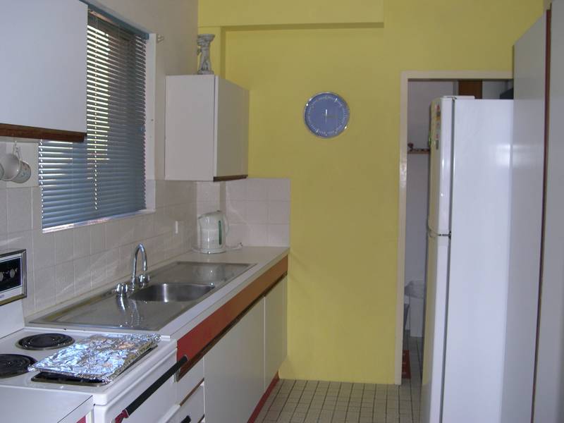 2 Bedroom Unit With Lake Views Picture 2