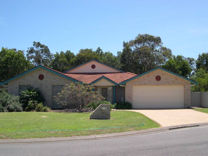 Excellent Home & Location Picture 1