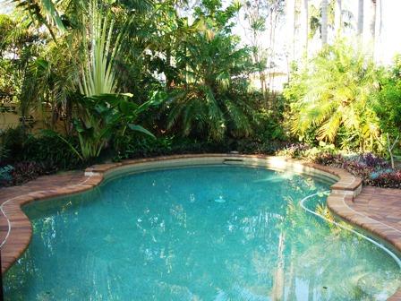 Well Presented Four Bedroom Home With Pool! Picture 1