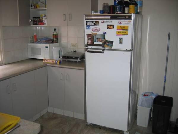 Short Stroll to Beach Picture 2