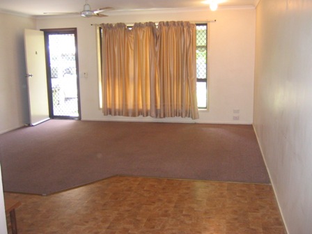 Waterfront complex - Opposite Pac Fair! Picture Waterfront complex - Opposite Pac Fair! Picture