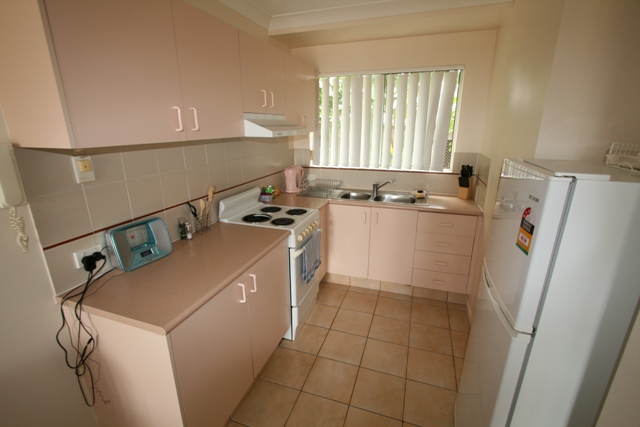 TRENDY CHEVRON ISLAND: WHAT AN OPPORTUNITY Picture 2