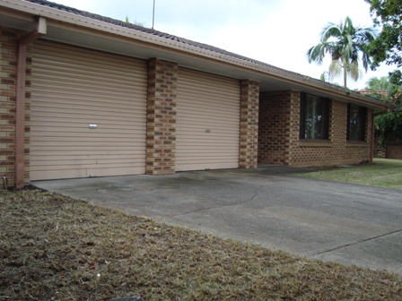 Work from Home! Prime Commercial Precinct! Open Saturday 4th April @ 1pm Picture