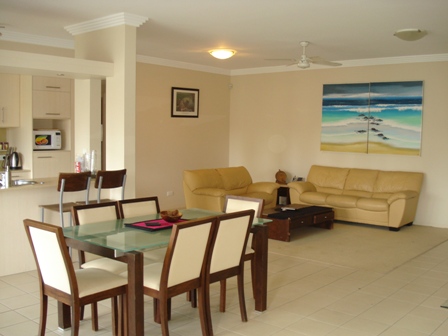 Exclusive! Luxurious and Stylish Living at Chevron Mansions - Open 18.04.09 @ 12pm Picture