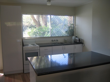 Superb Renovation - Very Central Location!! Open 11.04.09 @ 11am Picture