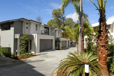 Stylish Three Bedroom Villas - Choice of 2 Picture