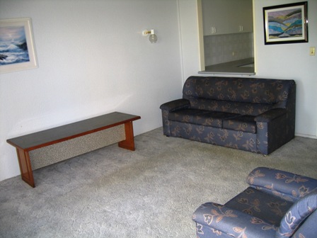 Waterfront complex - Stunning Views of Surfers Paradise - Open 30.04.09 @ 4.20pm Picture 3